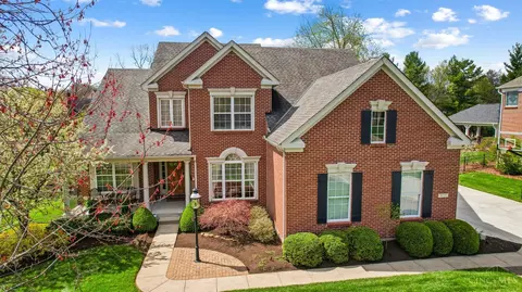 Exterior - 9737 Zig Zag Rd, Montgomery, OH 45242 photo 4 of 27