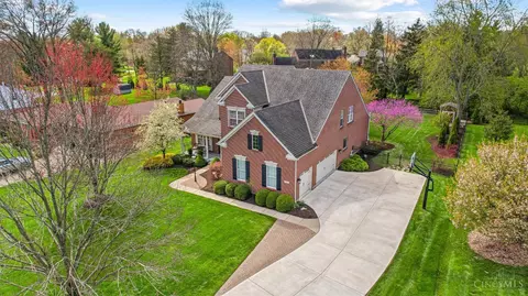 Exterior - 9737 Zig Zag Rd, Montgomery, OH 45242 photo 5 of 27