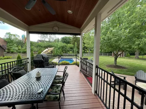 Exterior - 9737 Zig Zag Rd, Montgomery, OH 45242 photo 25 of 27