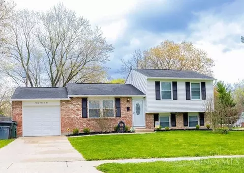 9902 Arborwood Dr, Colerain Twp, OH 45251