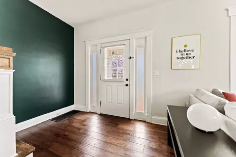 Entry Way - 5802 Adelphi St, Cincinnati, OH 45227 photo 2 of 5