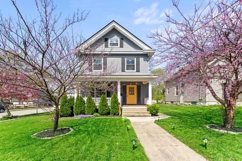 5802 Adelphi St, Cincinnati, OH 45227