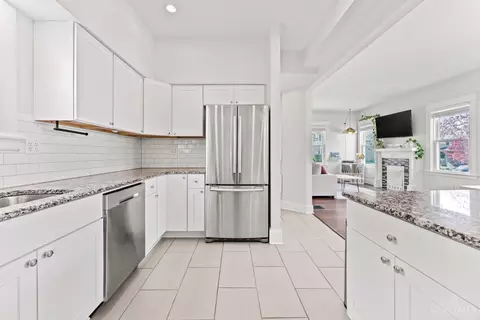 Kitchen - 5802 Adelphi St, Cincinnati, OH 45227 photo 3 of 4