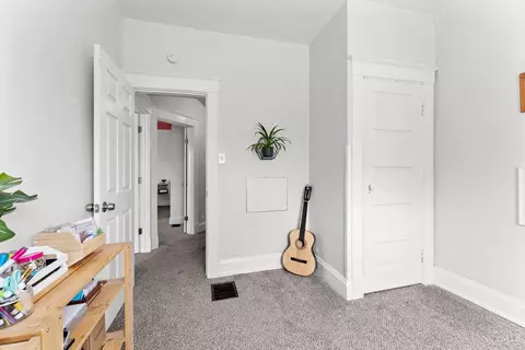 Entry Way - 5802 Adelphi St, Cincinnati, OH 45227 photo 4 of 5