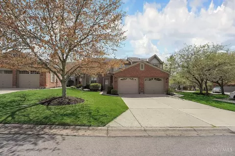 5003 Gareth Ln, Sharonville, OH 45241