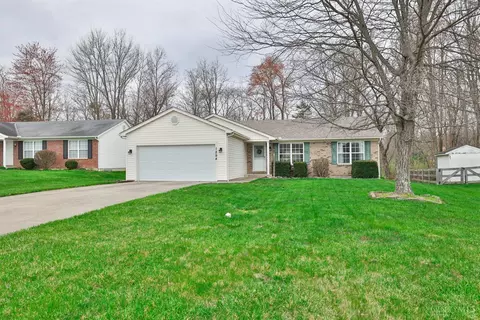 1294 Cross Creek Dr, Loveland, OH 45140