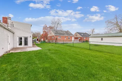 Exterior - 1697 Guise Ct, Reading, OH 45215 photo 6 of 11