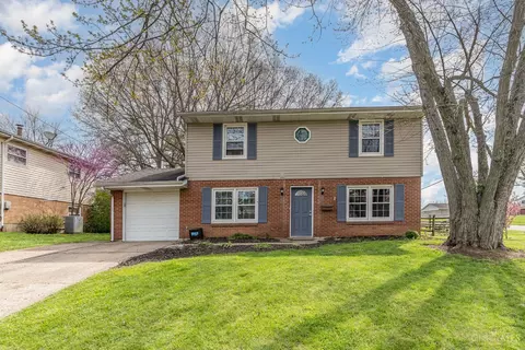 1056 Hickok Ln, Cincinnati, OH 45238