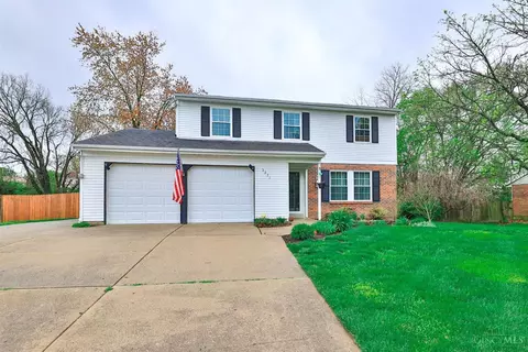 3271 Greenwich Dr, Fairfield, OH 45014