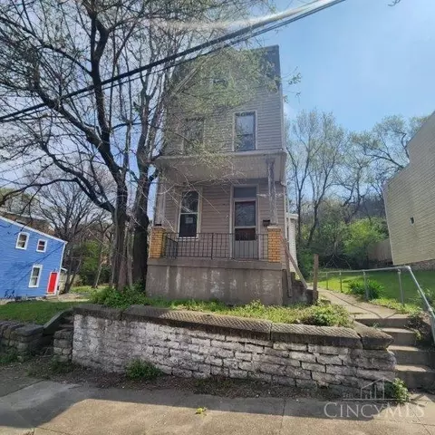 2618 Halstead, Cincinnati, OH 45214
