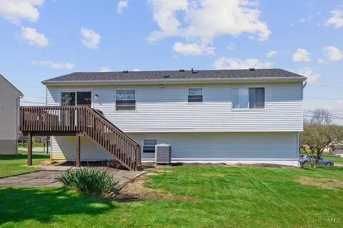 Exterior - 1491 Hazelgrove Dr, Cincinnati, OH 45240 photo 4 of 5