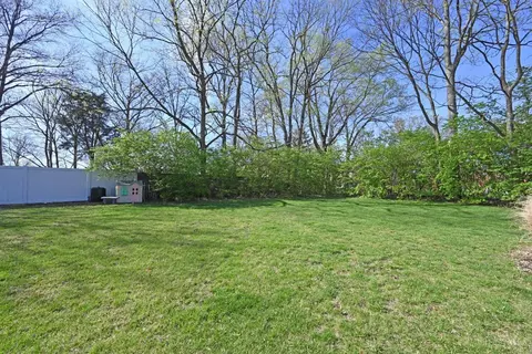 Exterior - 5985 Monticello Ave, Cincinnati, OH 45224 photo 8 of 9