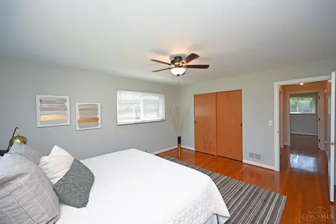 Bedroom - 5985 Monticello Ave, Cincinnati, OH 45224 photo 2 of 4
