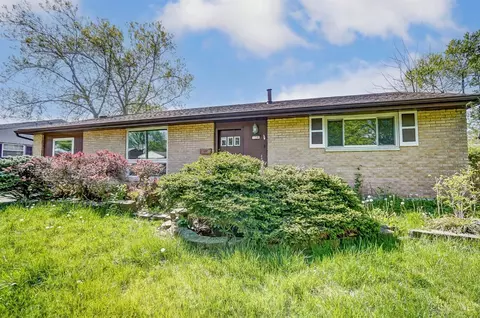 129 Rosetta Ct, Springdale, OH 45246