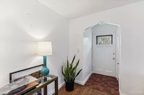Entry Way - 3311 Hildreth Ave, Cincinnati, OH 45211 photo 1 of 1
