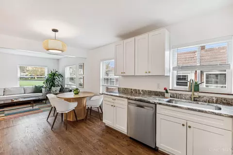 Kitchen - 3311 Hildreth Ave, Cincinnati, OH 45211 photo 4 of 4
