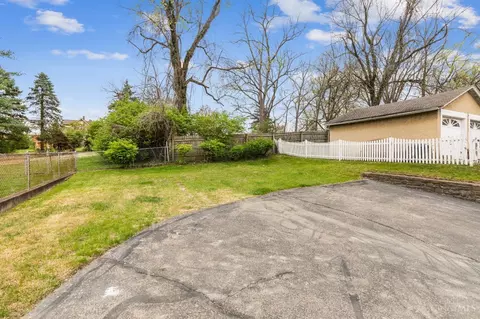 Exterior - 3311 Hildreth Ave, Cincinnati, OH 45211 photo 7 of 8