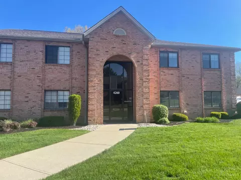 4260 Victorian Green Dr #53, Cincinnati, OH 45211