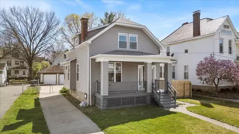 2031 Crown Ave, Norwood, OH 45212