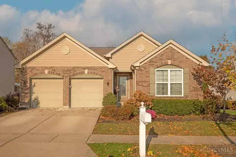 2119 Picketside Dr, Batavia, OH 45103