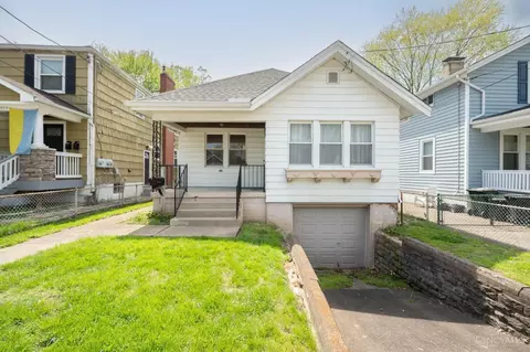 6917 Grace Ave, Cincinnati, OH 45227