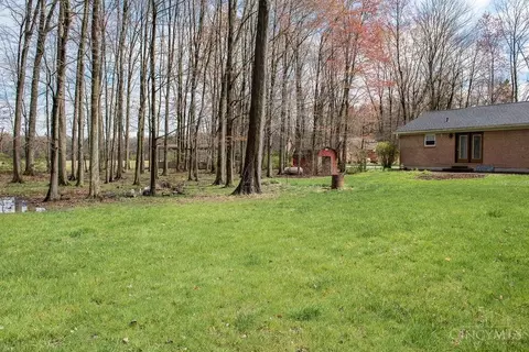 View/Area - 2714 Cedar Trce, Batavia, OH 45103 photo 2 of 2