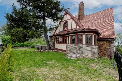 Exterior - 3905 Leyman Dr, Cincinnati, OH 45229 photo 11 of 13