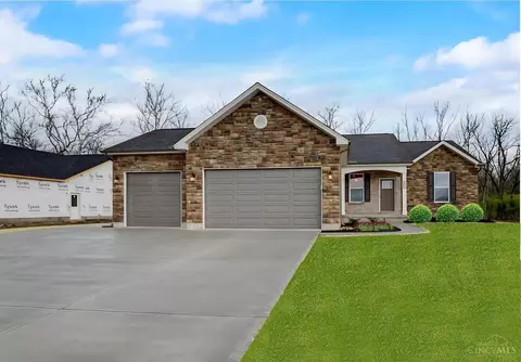 542 Holland Dr, Trenton, OH 45067
