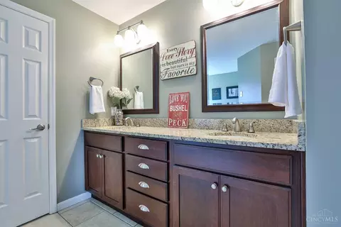 Bath - 7233 Eaglestone Ct, Liberty Township, OH 45044 photo 1 of 5