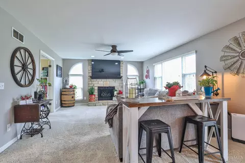 Kitchen - 7233 Eaglestone Ct, Liberty Township, OH 45044 photo 1 of 5