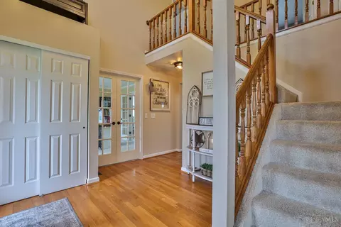 Entry Way - 7233 Eaglestone Ct, Liberty Township, OH 45044 photo 1 of 3
