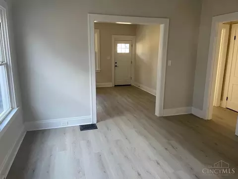 1632 First Ave, Cincinnati, OH 45205 photo 5