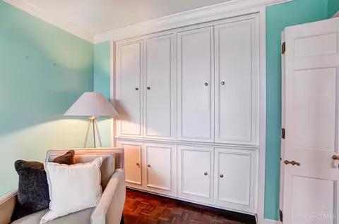 Bedroom - 2401 Ingleside Ave #3E, Cincinnati, OH 45206 photo 1 of 5