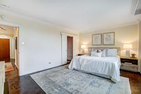 Bedroom - 2401 Ingleside Ave #3E, Cincinnati, OH 45206 photo 3 of 5