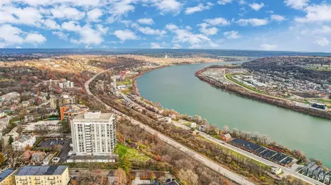 View/Area - 2401 Ingleside Ave #3E, Cincinnati, OH 45206 photo 6 of 6