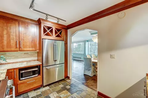Kitchen - 2401 Ingleside Ave #3E, Cincinnati, OH 45206 photo 5 of 5