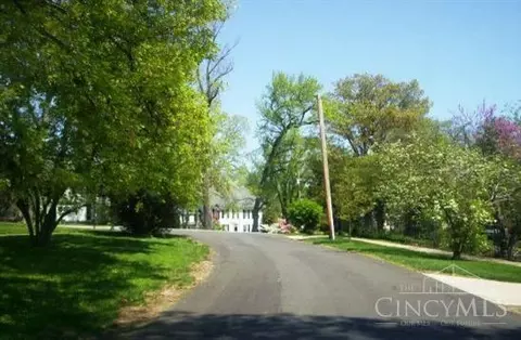 View/Area - 151 Sharon Rd, Glendale, OH 45246 photo 5 of 5