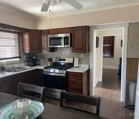 Kitchen - 151 Sharon Rd, Glendale, OH 45246 photo 1 of 1