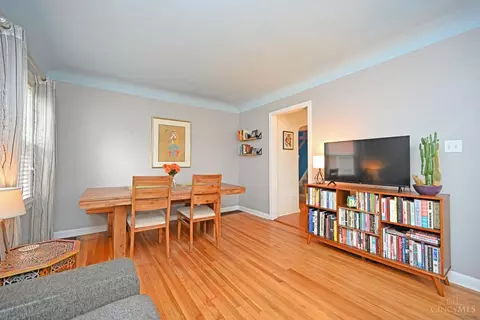 Dining - 6990 Grace Ave, Mariemont, OH 45227 photo 2 of 3