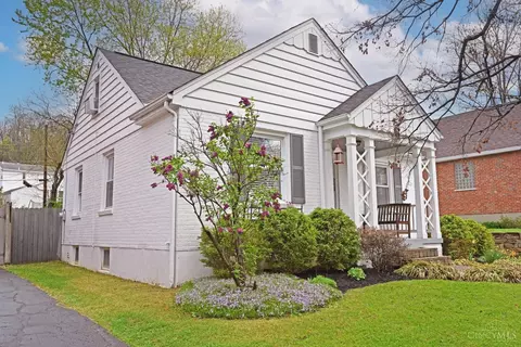Exterior - 6990 Grace Ave, Mariemont, OH 45227 photo 2 of 18