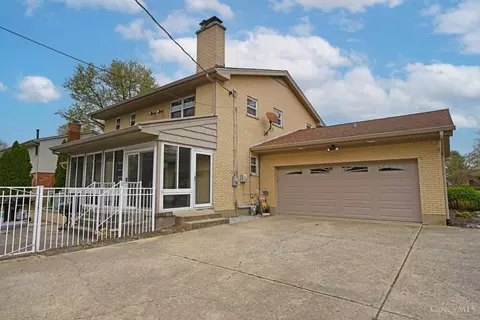 Exterior - 525 Riddle Rd, Cincinnati, OH 45231 photo 14 of 14