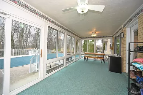 Exterior - 525 Riddle Rd, Cincinnati, OH 45231 photo 5 of 14