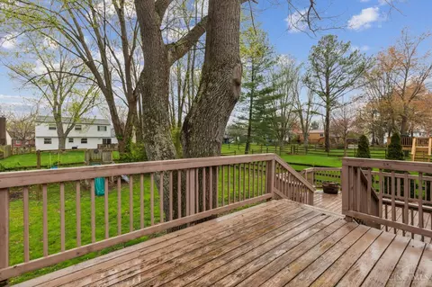 Exterior - 8893 Morley Pl, Maineville, OH 45039 photo 6 of 11