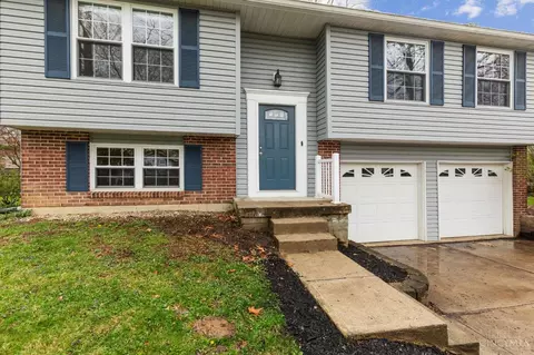 Exterior - 8893 Morley Pl, Maineville, OH 45039 photo 2 of 11