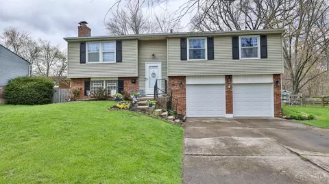 9866 Loralinda Dr, Colerain Twp, OH 45251