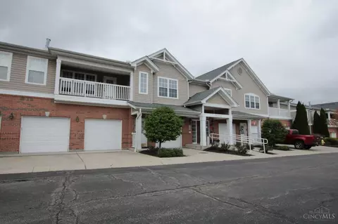 6740 Kelseys Oak Ct, Cincinnati, OH 45248