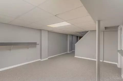 Living - 7631 Forest Rd, Cincinnati, OH 45255 photo 5 of 5