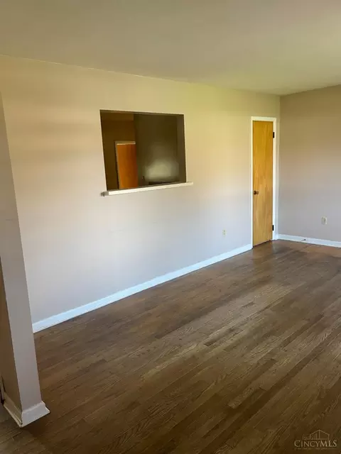 Living - 8379 Beta Ave, Cincinnati, OH 45231 photo 1 of 1