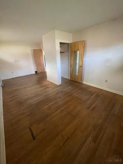 Bedroom - 8379 Beta Ave, Cincinnati, OH 45231 photo 2 of 2
