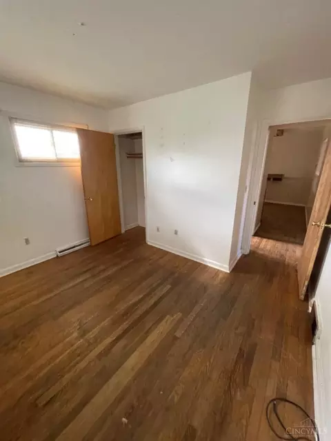 Bedroom - 8379 Beta Ave, Cincinnati, OH 45231 photo 1 of 2